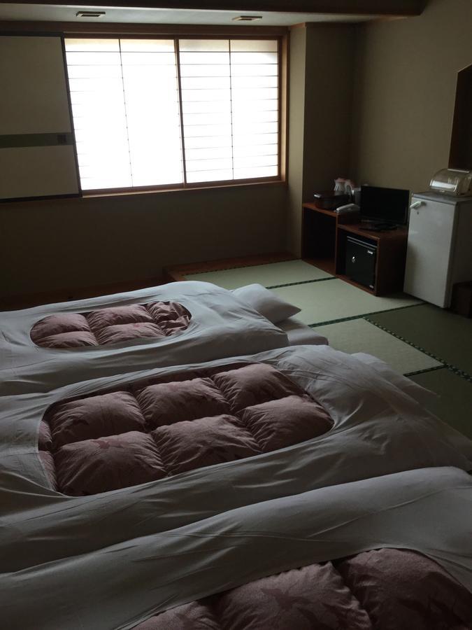 Utsunomiya Inter Resort Hotel & Golf Tsuru Country Club Exterior photo